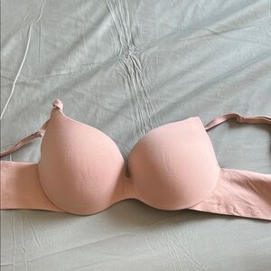 Victoria's Secret Light Pink Bra